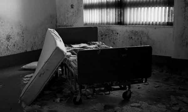 Fotografie z únikové hry Psycho v nemocnici od společnosti Hugo Koumes